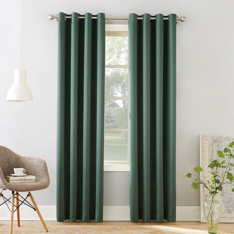 Panneau de rideau à oeillets à économie d'énergie thermique - Basics by Wayfair ™, Everglade, l 54" x L 84"