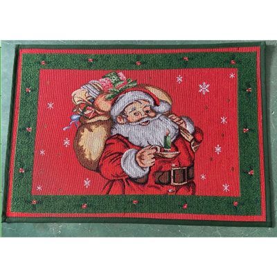 Tapis tapisserie (Père Noël avec des cadeaux)