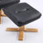 Fauteuil d'appoint pivotant à 360 ° en cuir noir