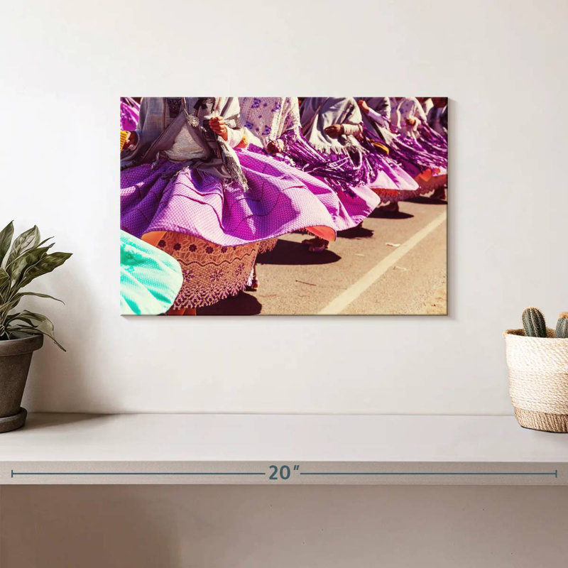 Enn Peruvian Dance Festival, 8" H x 12" W