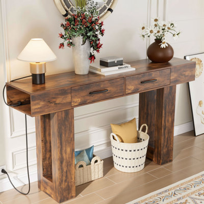 Console rectangulaire de 63 pouces de style campagnard en bois naturel / brun rétro polyvalente pour un vestibule et un salon