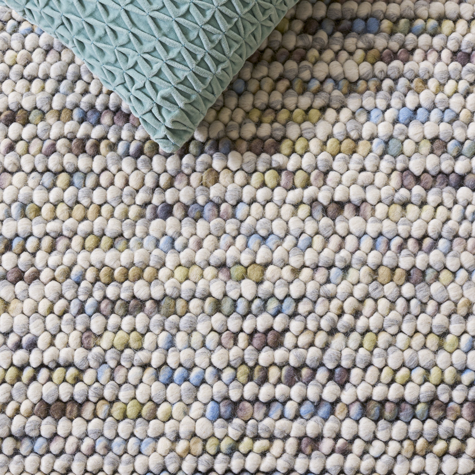 Elle Ivory Multi Hand-Woven Flatweave Rug, Oval 6' x 8'