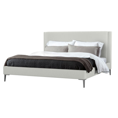 Izzy Bed