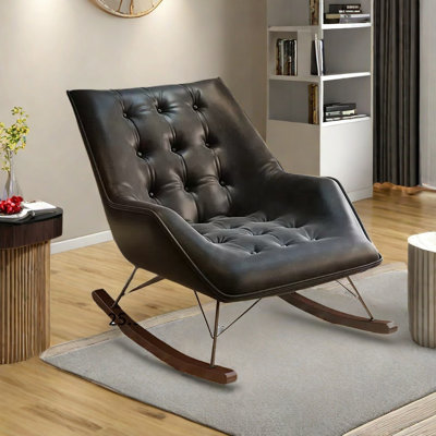 Chaise berçante luxueuse en bois massif clair