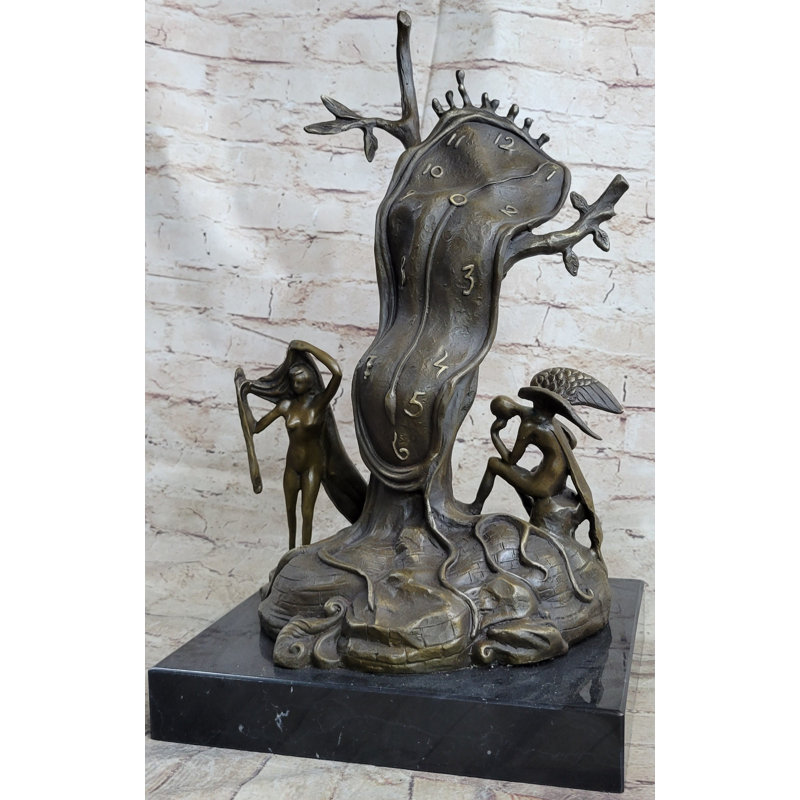 Statue Salvador Dali noblesse du temps