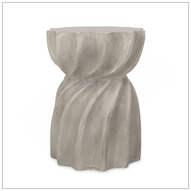 CANIS SIDE TABLE