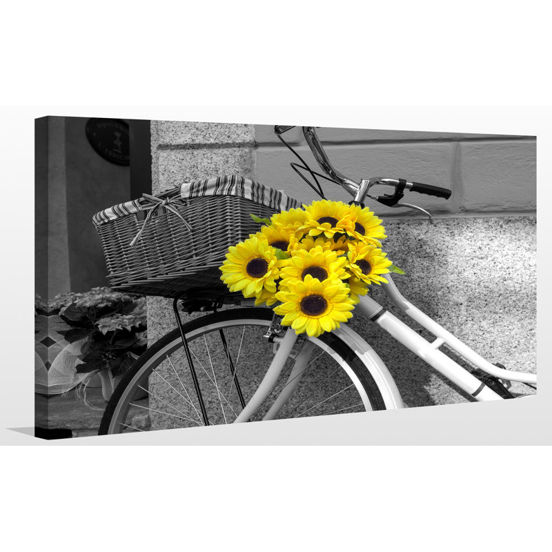 « fleurs on bike », reproduction de photo sur toile tendue, H 24 po x l 40 po x P 1 po