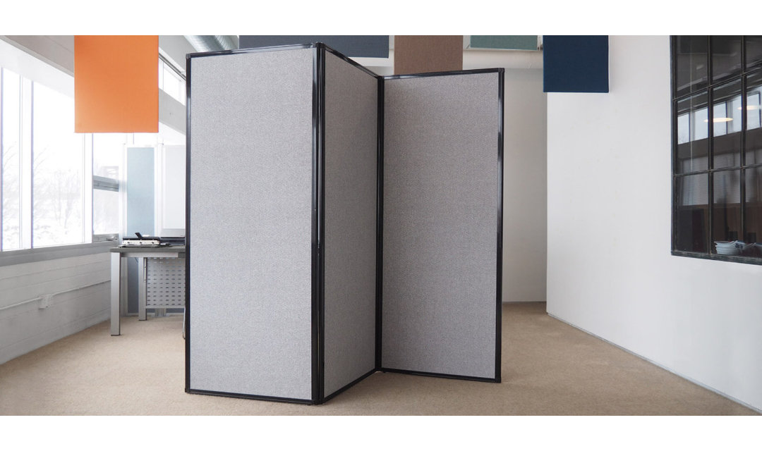 3 Panel Privacy Screen Versare Panel Color: Polycarbonate Light Gray Size: 80" H x 90" W