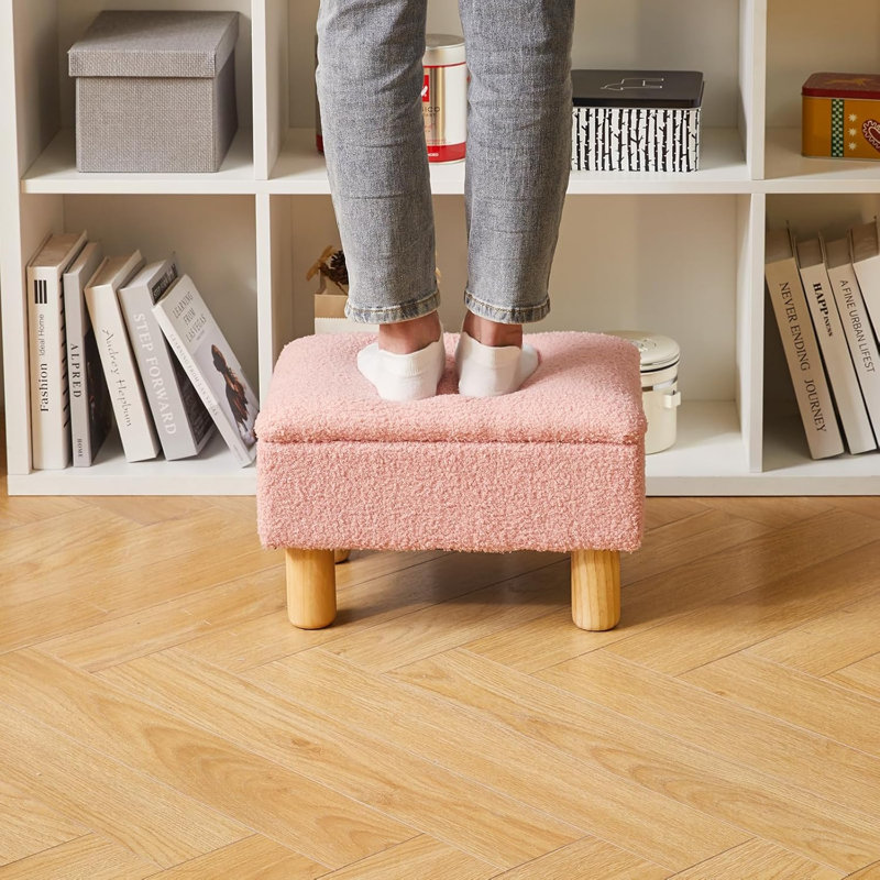 Petit repose-pieds avec rangement et repose-pieds rose