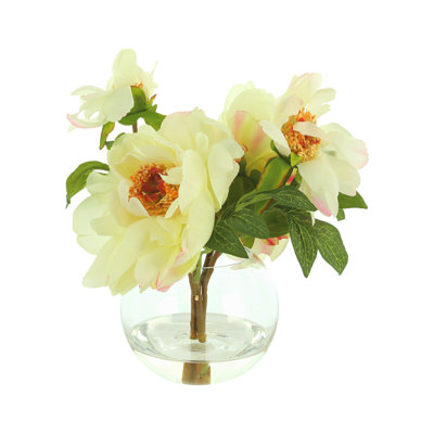 Centre de table pivoines dans un vase
