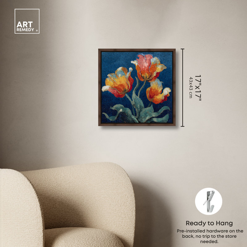 "Tiles de tulipes II", impression murale sur toile encadrée par Art Remedy, cadre en noyer, 16 x 16, 17"H x 17"W
