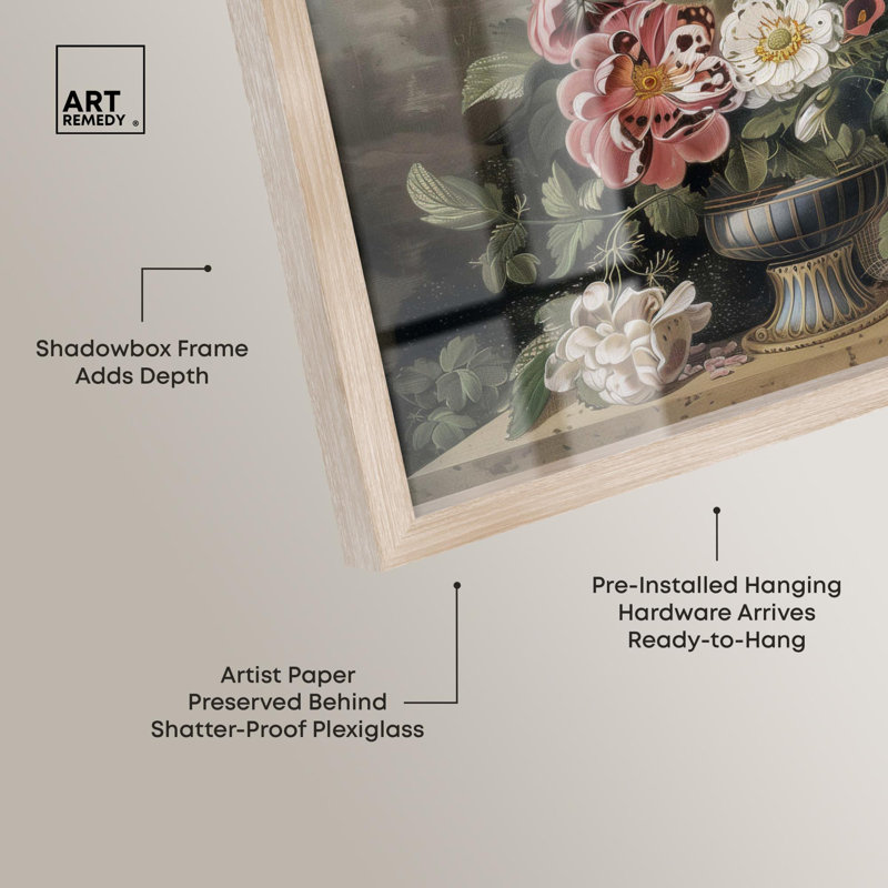Art floral rétro classique avec vase en forme d'ombre par Art Remedy, H 17 po x l 17 po, Crème, crème