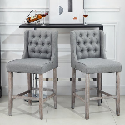 Ensemble de tabourets de bar à oreilles capitonnés polyvalents pour divers réglages et conforts