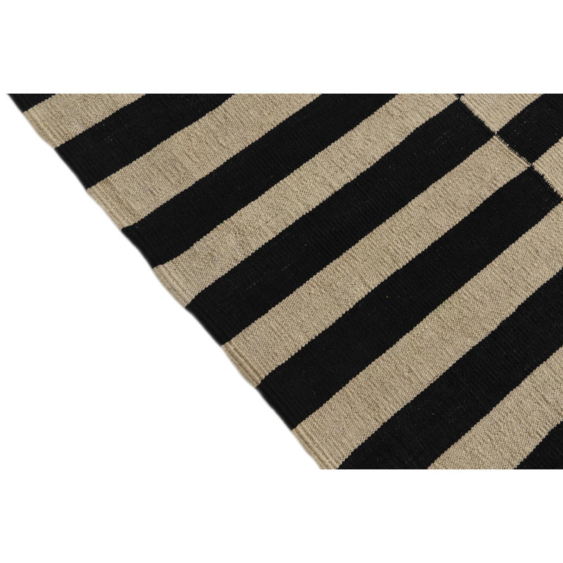 Tapis noir et blanc Prichard