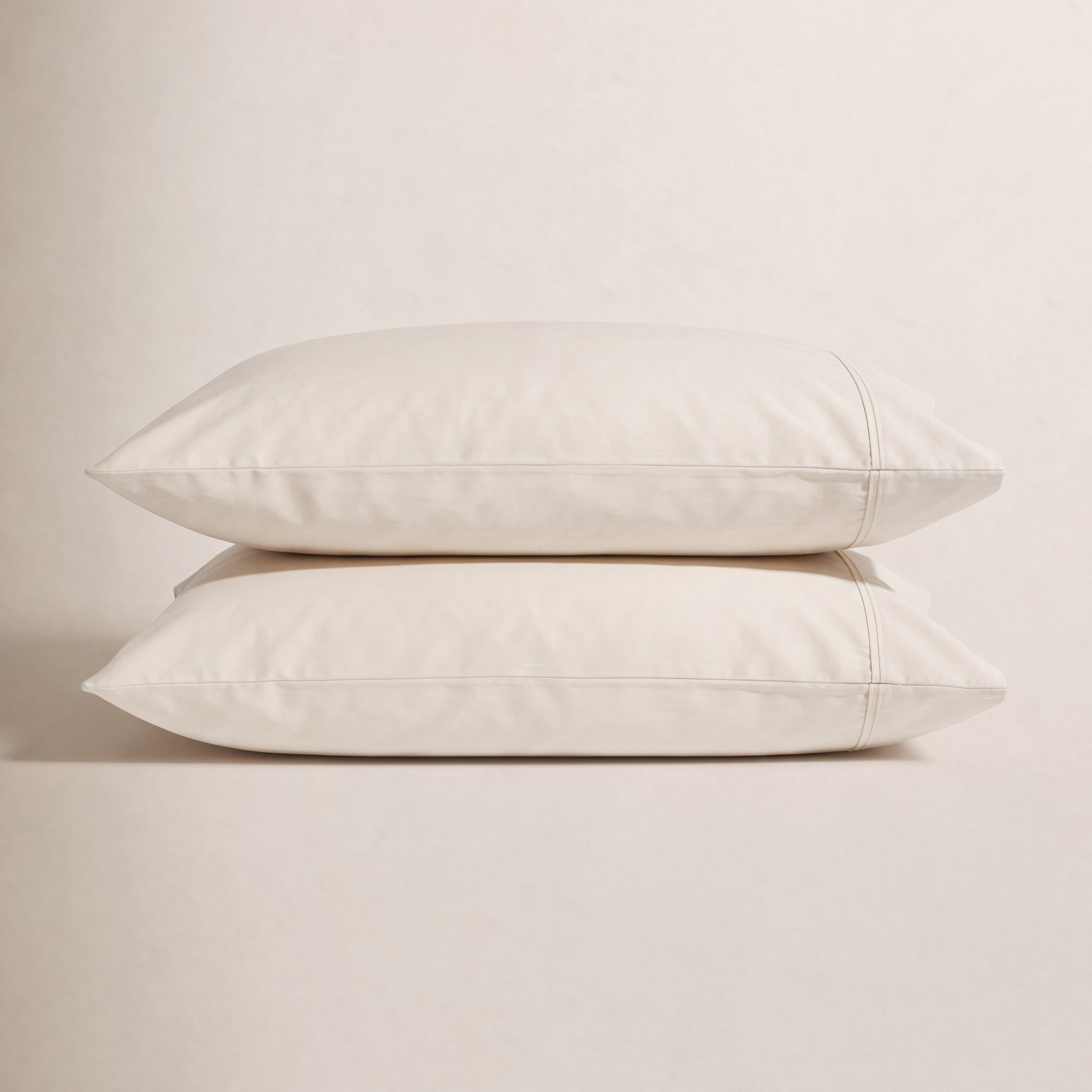 Edmont Cotton Pillowcase, King, Ivory