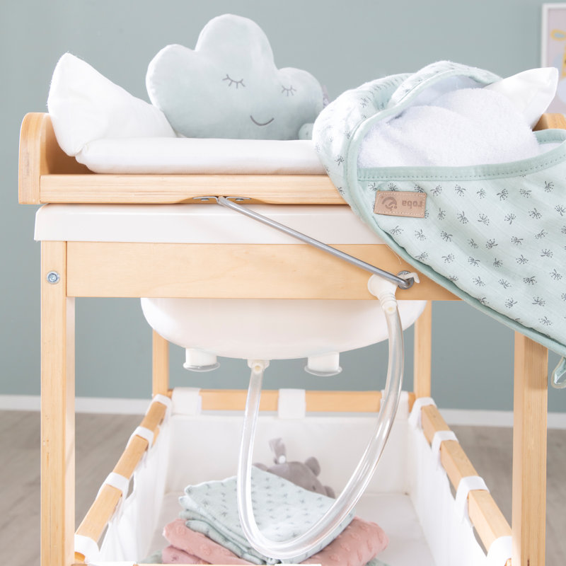 Changing Table with Bathtub