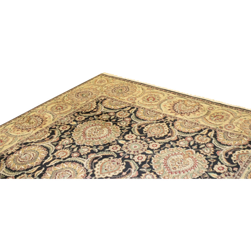 Hand Knotted Wool Area Rug in Black And Gold
