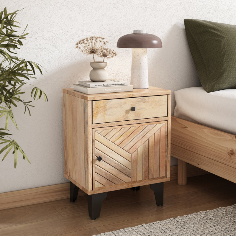 Table de chevet en bois massif