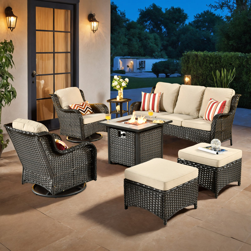 Ensemble de conversation en osier / rotin pour 5 personnes avec coussins, Structure brune / coussin beige