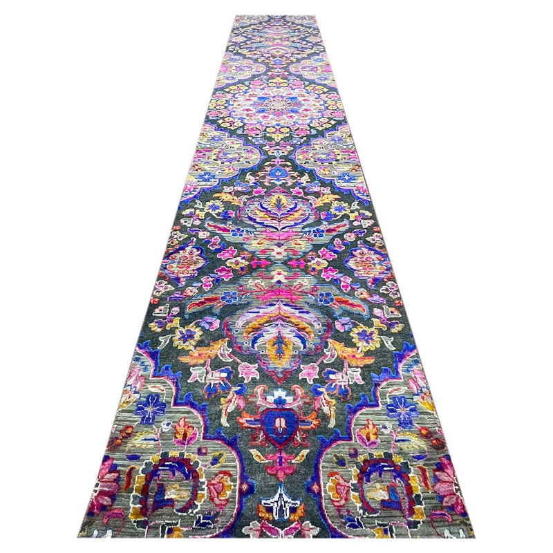 Wool Floral Area Rug, Runner 2'6" x 6'