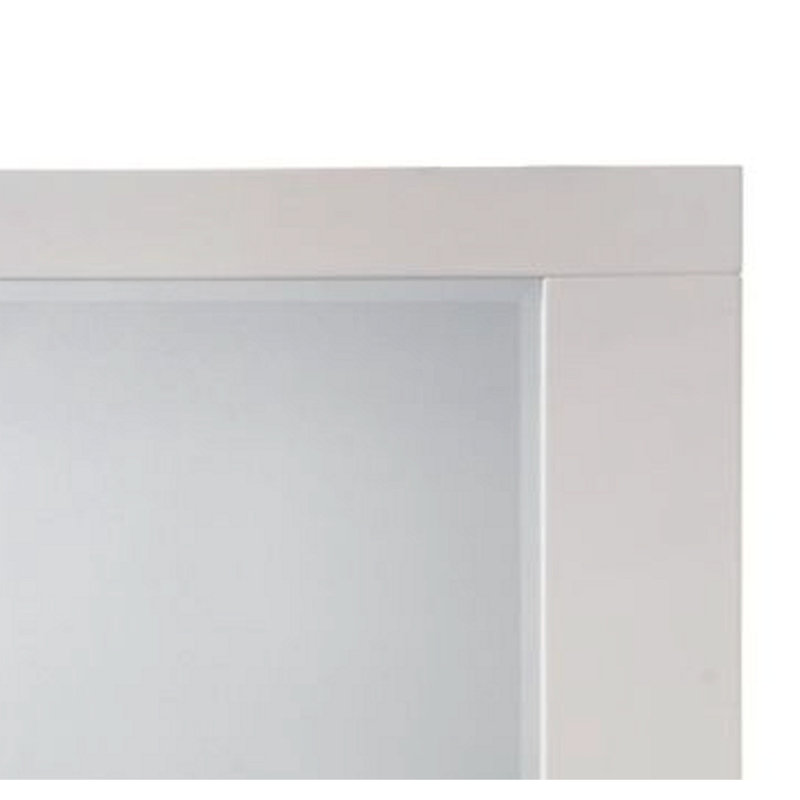 Naima Mirror