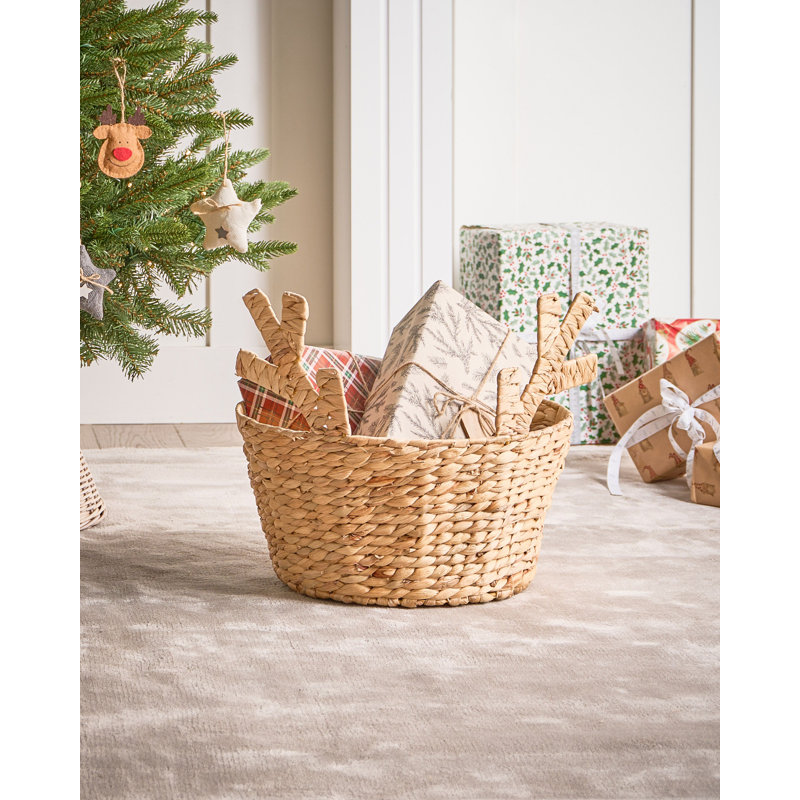 Beachcrest Home Water Hyacinth Decorative Basket