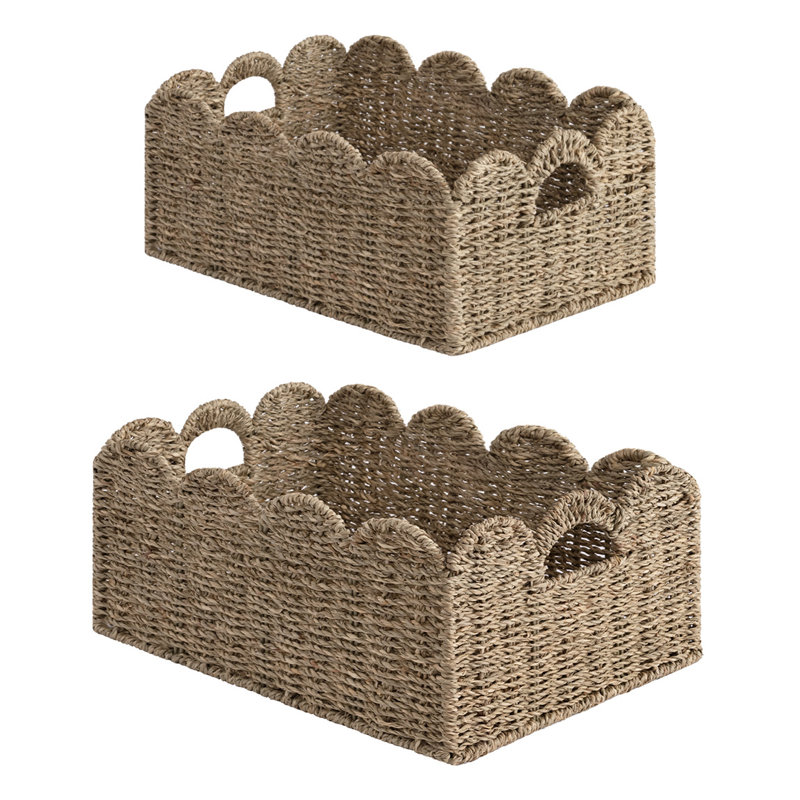 StorageWorks Scalloped Edge Wicker Basket, Scalloped Woven Basket for Organizing, Nursery Basket with Built-in Handles, Storage Basket for Décor, Seagrass Wicker Basket for Shelves