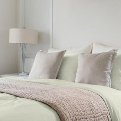 Soft and comfortable 100% Tencel Lyocell Derived from Eucalyptus 4-Piece Sheet Set
