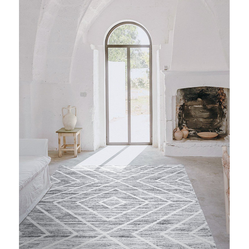 Sugra Geometric Indoor Rug, Rectangle 2'8" x 5'