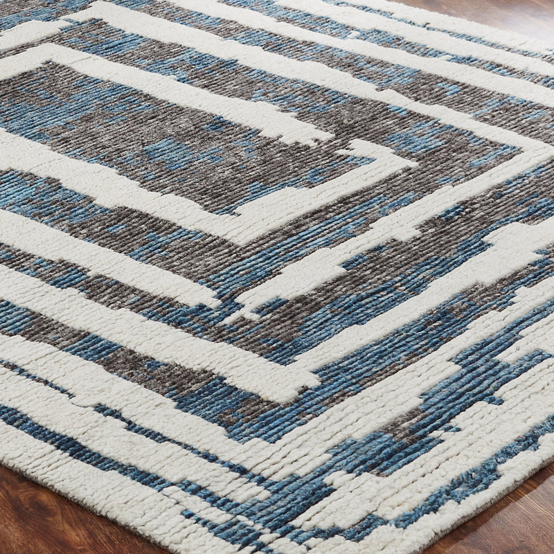 Wool Area Rug, Rectangle 5'6" x 8'6"