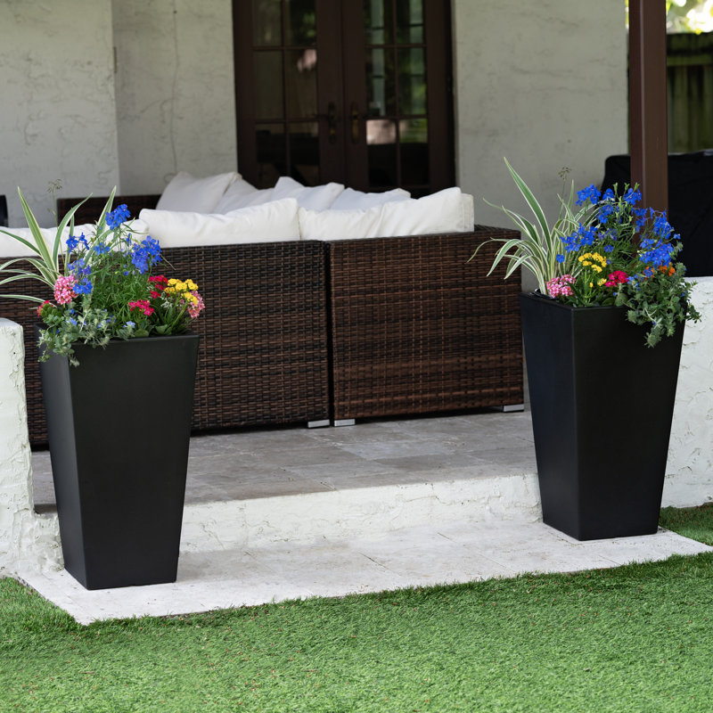 Step2 Tremont Square Tall Tapered Plastic Outdoor Planter, 2, Black