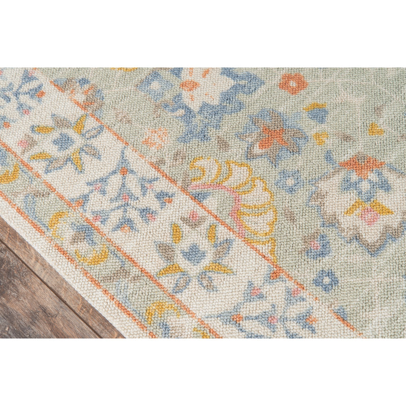 Tapis oriental vert sauge Guerin, Rectangle 5 pi 3 po x 7 pi 6 po