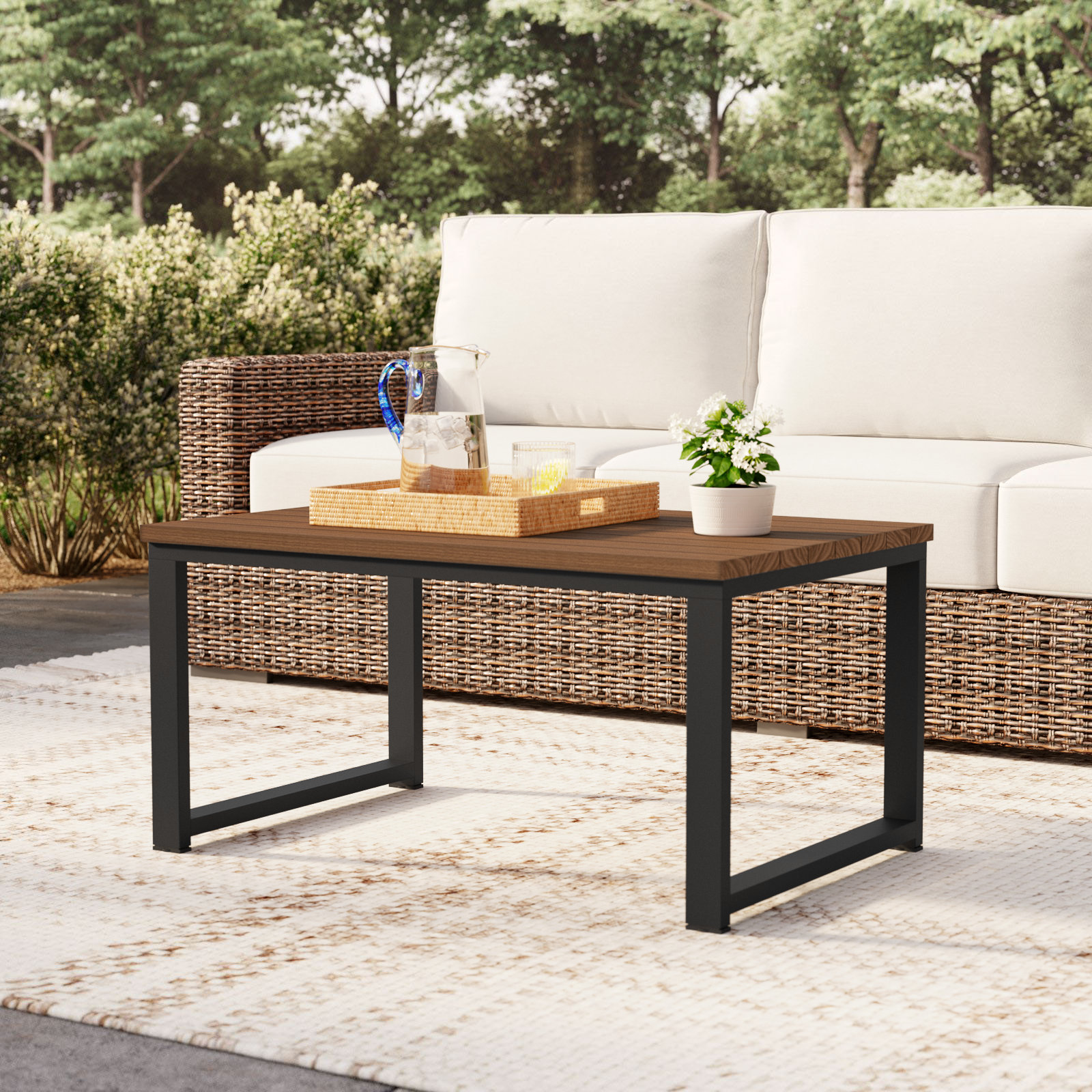 Townsend 24" Patio Table, Mahogany