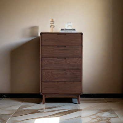 Commode à cinq tiroirs