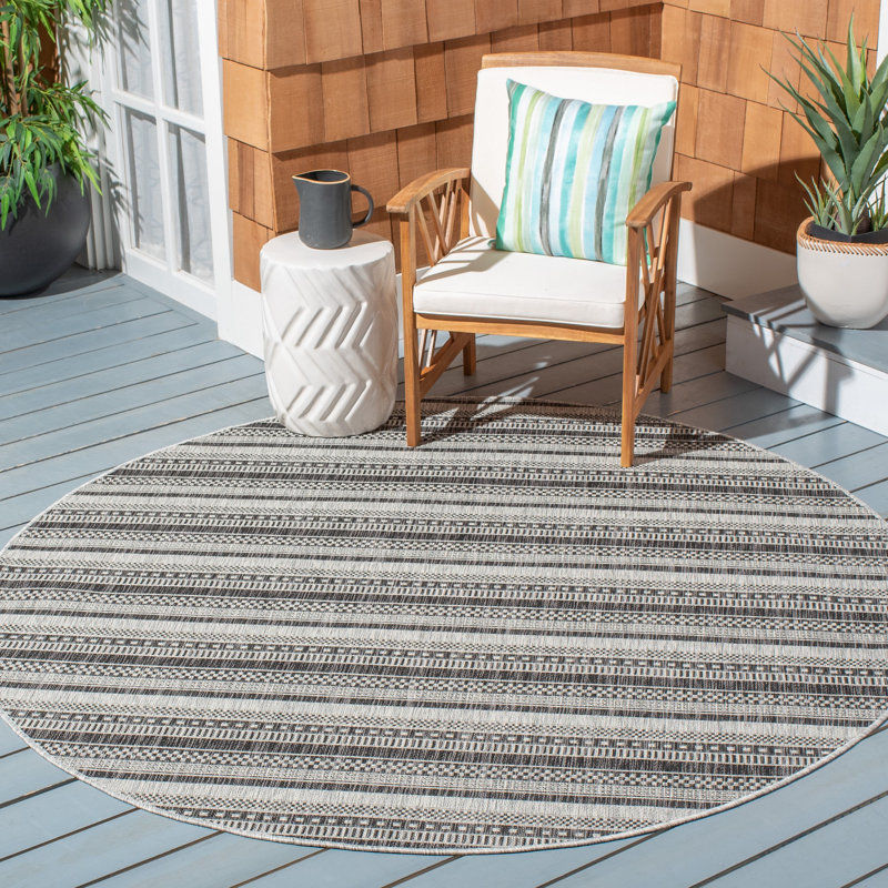 Sumas Performance Striped Indoor/Outdoor Area Rug, Round 6'7"