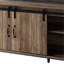 Meuble télé rustique avec porte de grange coulissante en chêne et noir, convient aux meubles de style industriel moderne de 58 pouces
