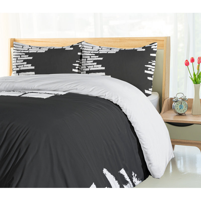 No Duvet Cover, California King Duvet Cover + 2 Standard Shams