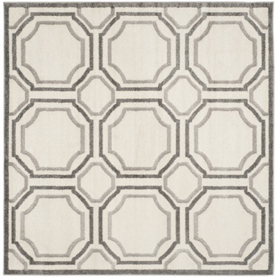 Amherst Performance Geometric Rug