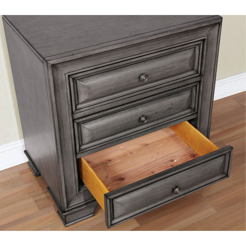 Table de chevet 3 tiroirs grise avec douille - Accessoire de chambre à coucher 3 et puissance