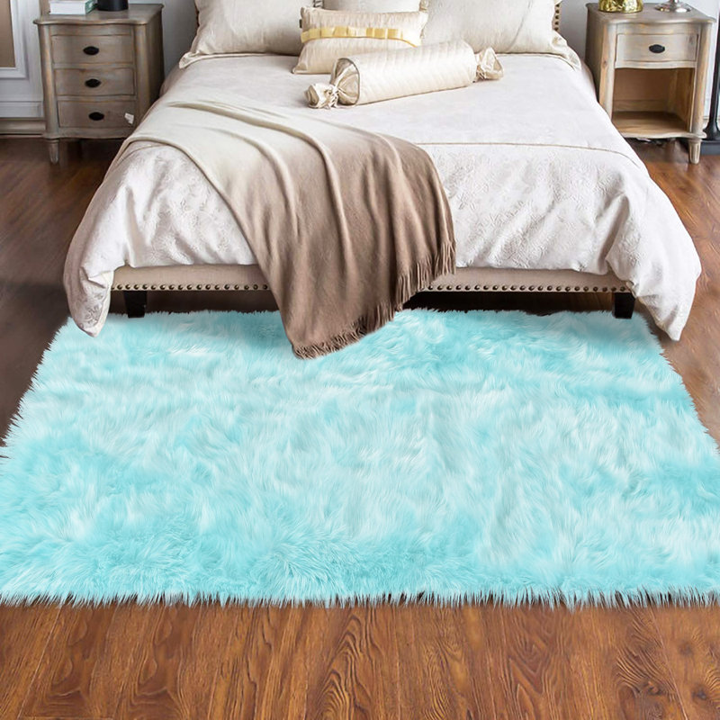 Chasty Faux Sheepskin Indoor Rug, Rectangle 5' x 6'6"