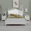 Lit plateforme en bois et deux tables de chevet-4126937