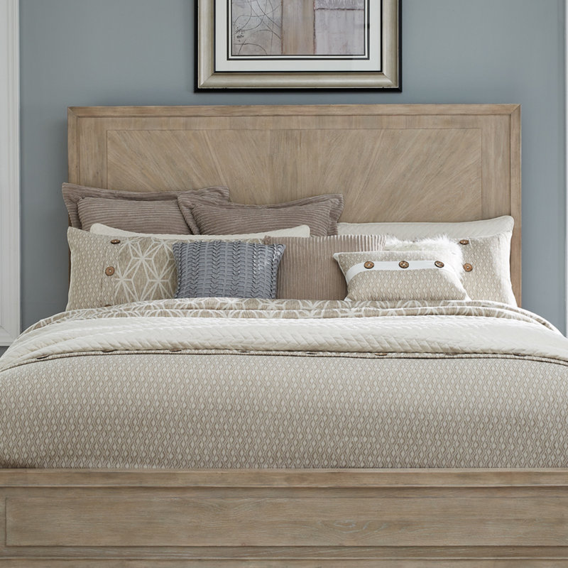 Chantee King California Panel Bed, Dresser & Mirror, Chest, 4 Pcs: Bed, 2 Dressers, Mirror, California King