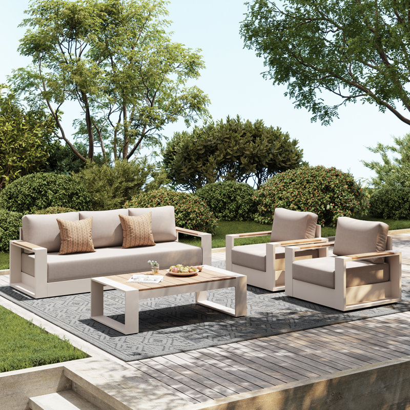 Ensemble de conversation avec coussins pour 5 personnes Guildford, Champagne, 4 pièces: table, canapé, 2 chaises