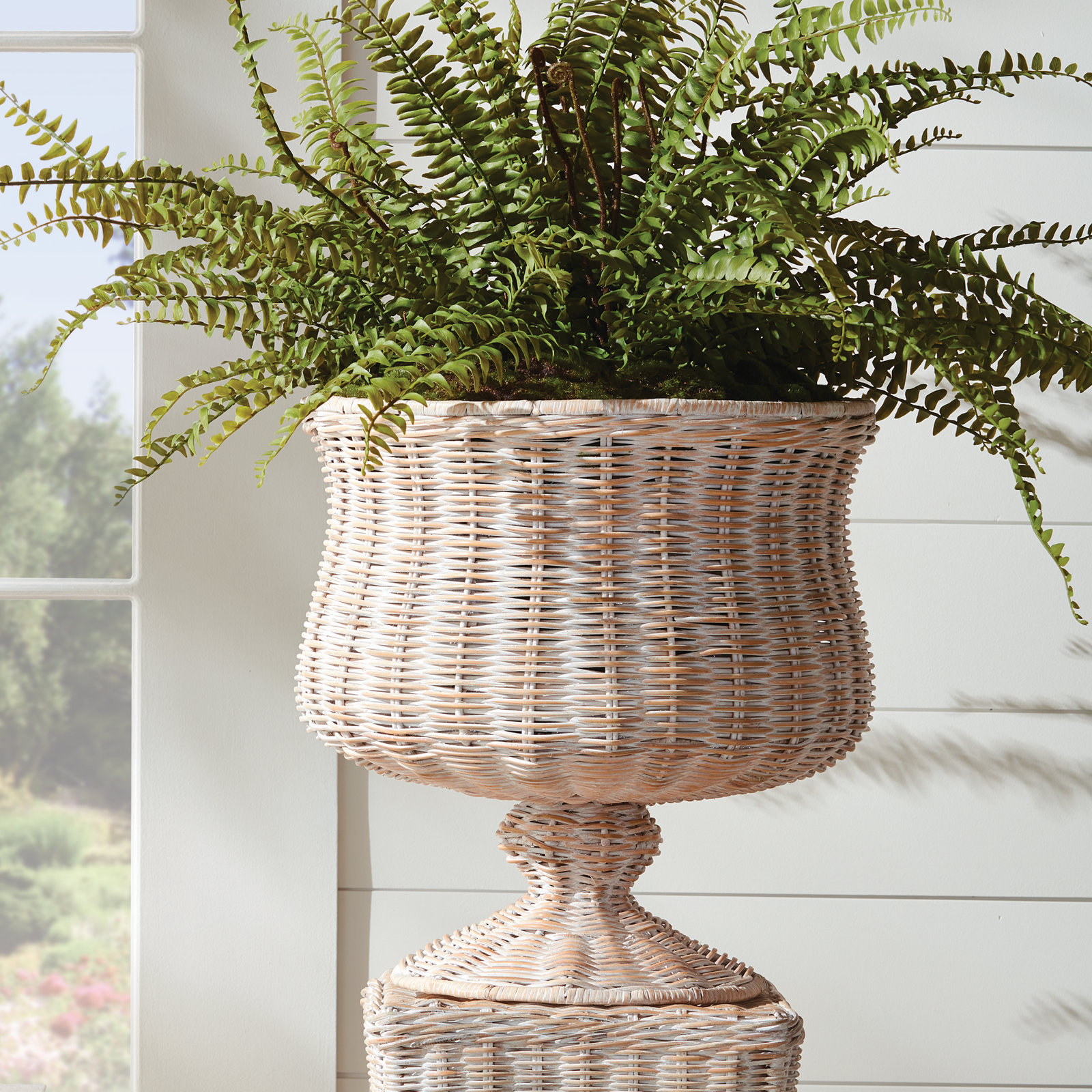 Dayam Classique Urn Whitewash Lesles Rattan Woven Footed, 18" H x 18" W x 18" D