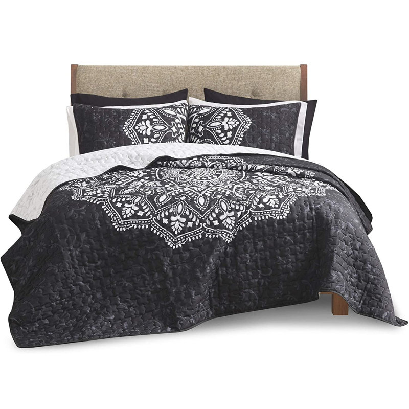Quilt Set, Full Quilt + 2 King Shams