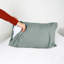 Deux taies d'oreiller à ourlet plissé en microfibre Eldon par Southshore Fine Linens-855832224-857447316