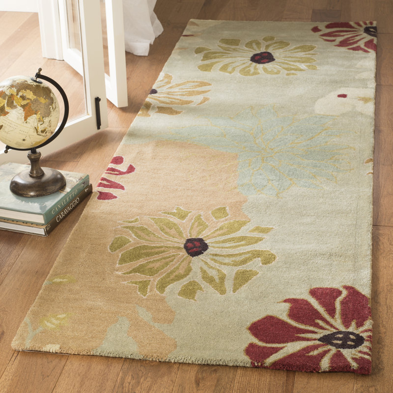Jakahri Hand Tufted Wool Floral Rug, Runner 2'6" x 14'