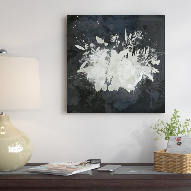 « crows cœur » par teis albers, impression sur toile tendue, H 12 po x l 12 po x P 1,5 po