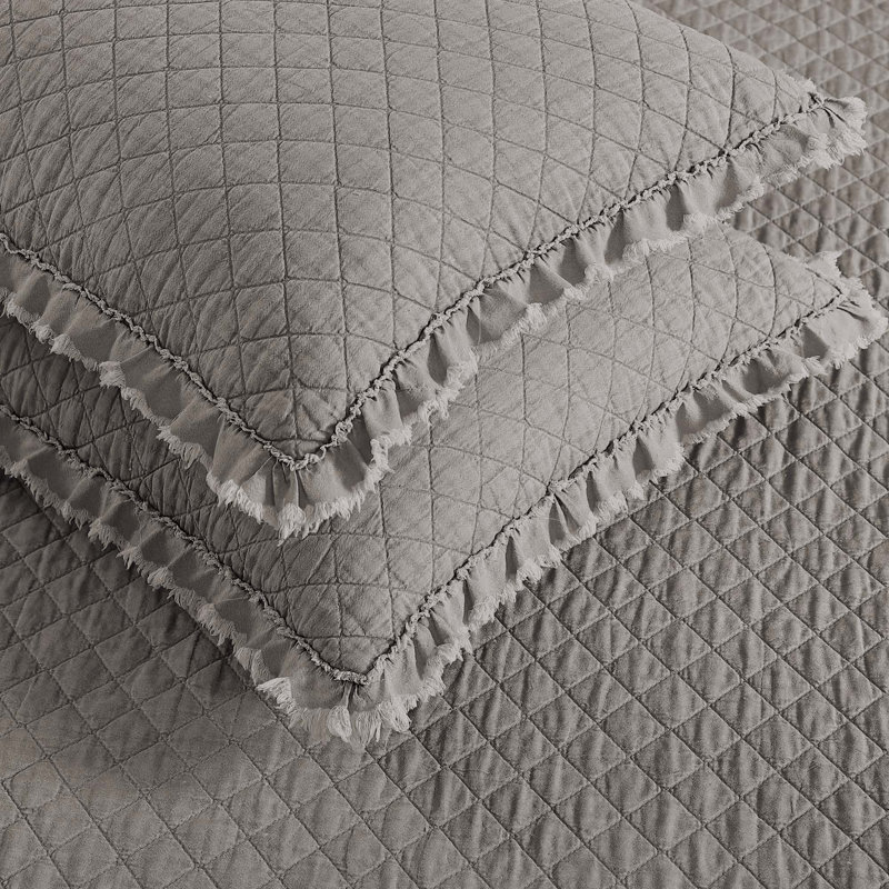 Deniaud Reversible Quilt Set, Gray, Twin Quilt + 1 Standard Sham