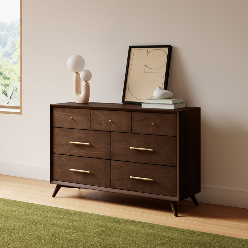 Williams 7-Drawer Dresser, Walnut